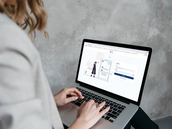 Anmeldemaske Kundenportal Hausverwaltung Tiroler Immobilien | © Envato Elements Anmeldemaske Kundenportal Hausverwaltung Tiroler Immobilien | © Envato Elements